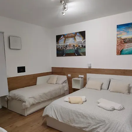 Il Centro Luxury * باري